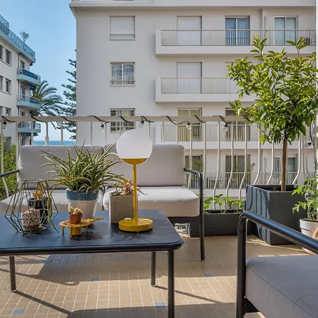 Lejlighed Luxueux 4 Pieces En Bord De Mer Avec Parking