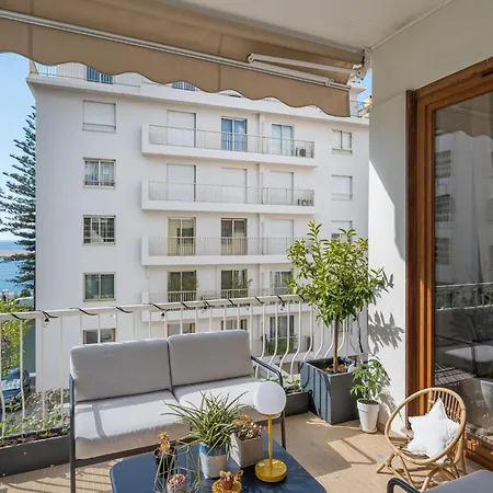 Luxueux 4 Pieces En Bord De Mer Avec Parking Lejlighed